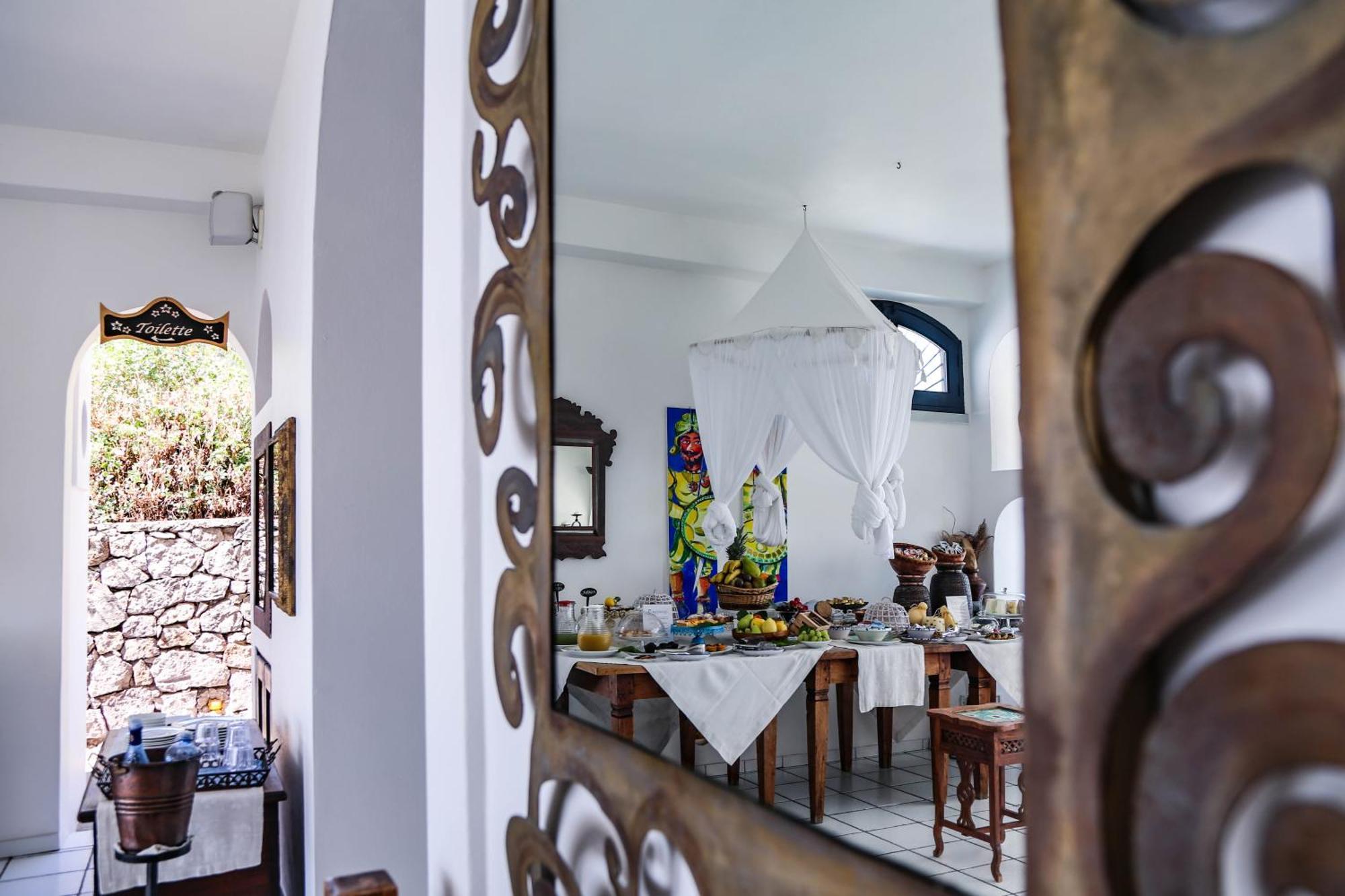 Quartara Boutique Hotel Panarea Exterior foto