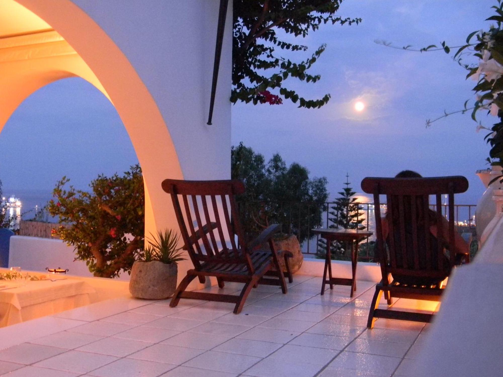 Quartara Boutique Hotel Panarea Exterior foto